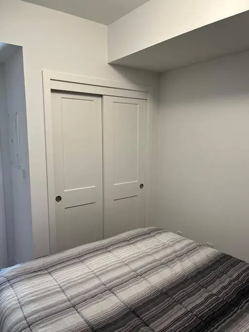 Apartament Lovely One Bedroom Condo With Free Parking Niagara Falls Kanada